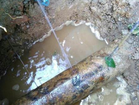 鄂城楼顶漏水维修公司分享下漏水检测的原理